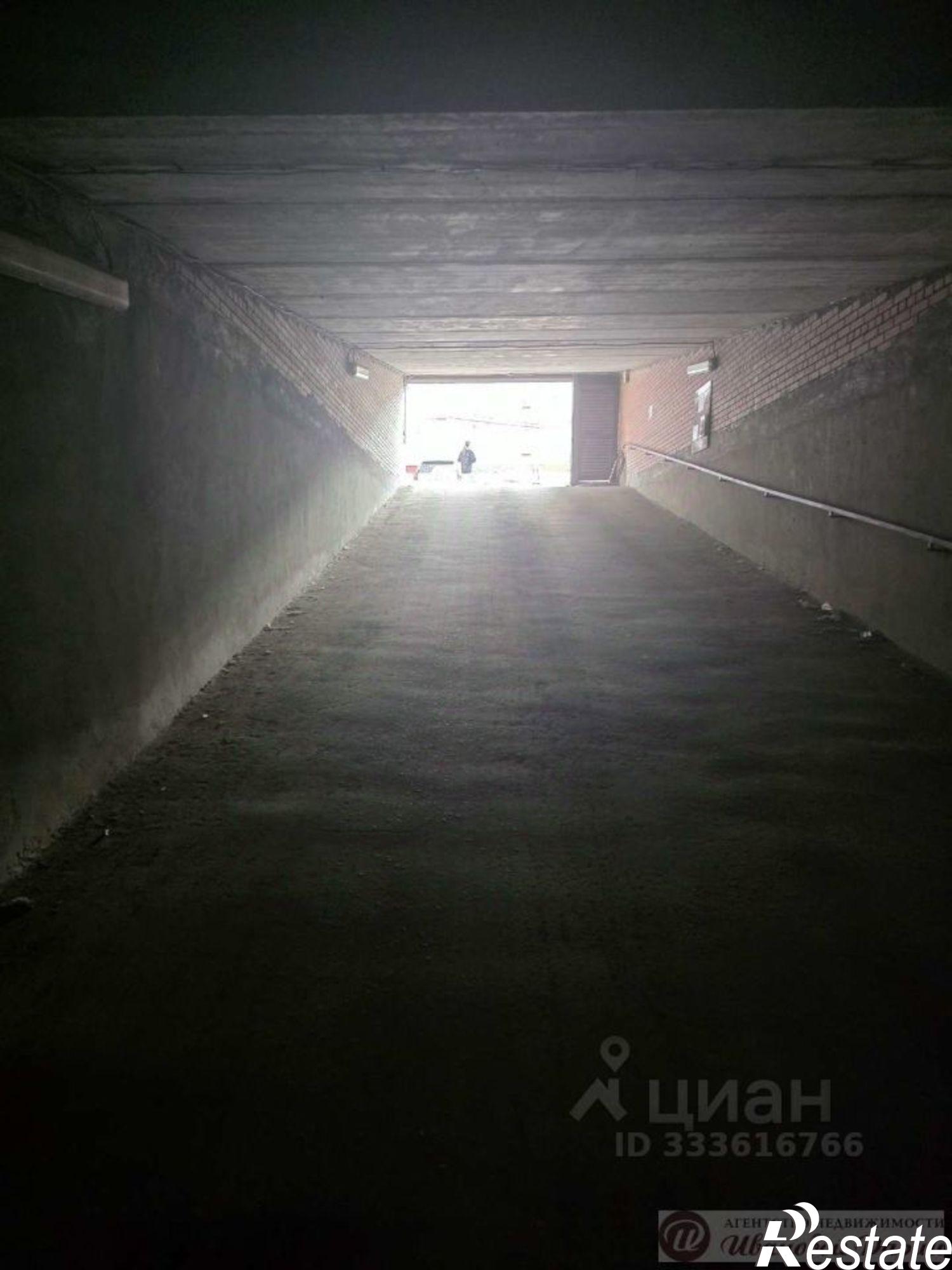 Купить гараж, место в паркинге за 1 824 420 рублей на ул Печерская, 20А