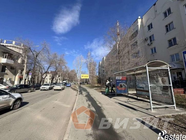 Торговое помещение Советской Армии улица, 201