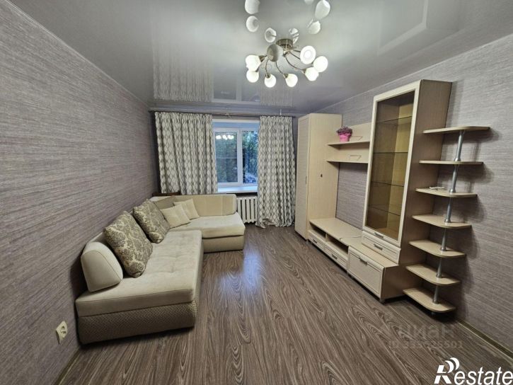 2-комн квартира Молодогвардейская улица, 240,  д. 240