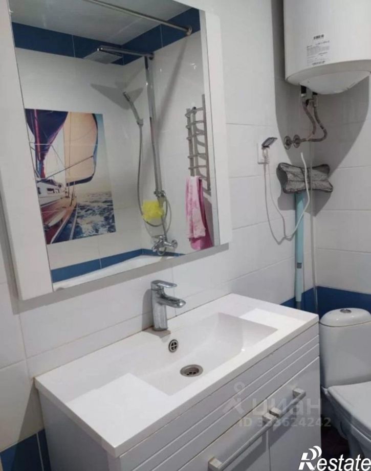 2-комн квартира улица Луначарского, 5,  д. 5