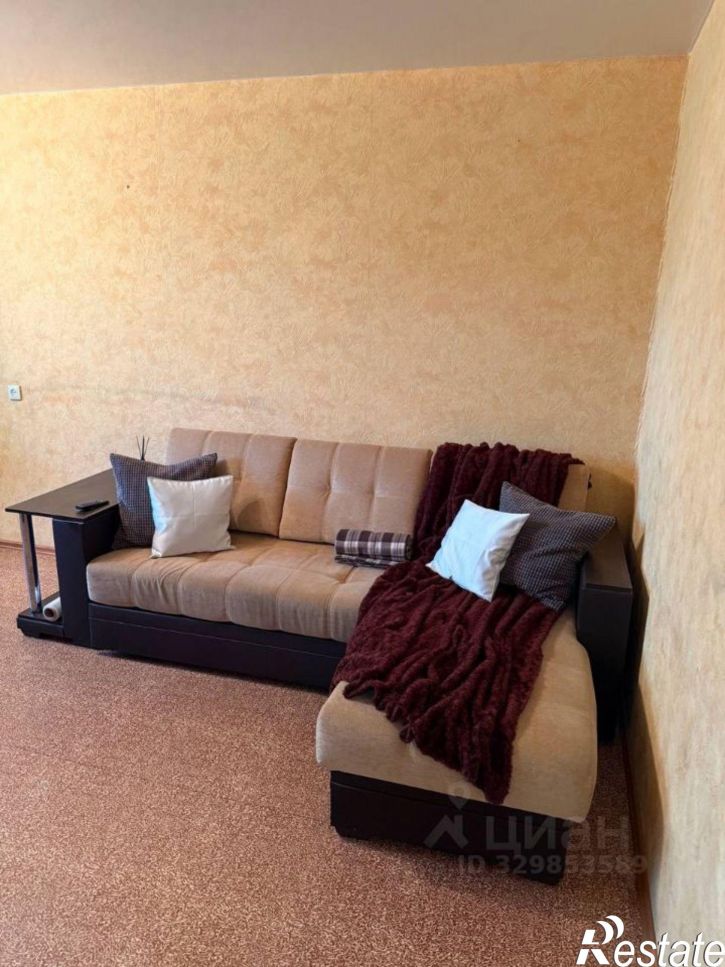 2-комн квартира проспект Кирова, 282,  д. 282