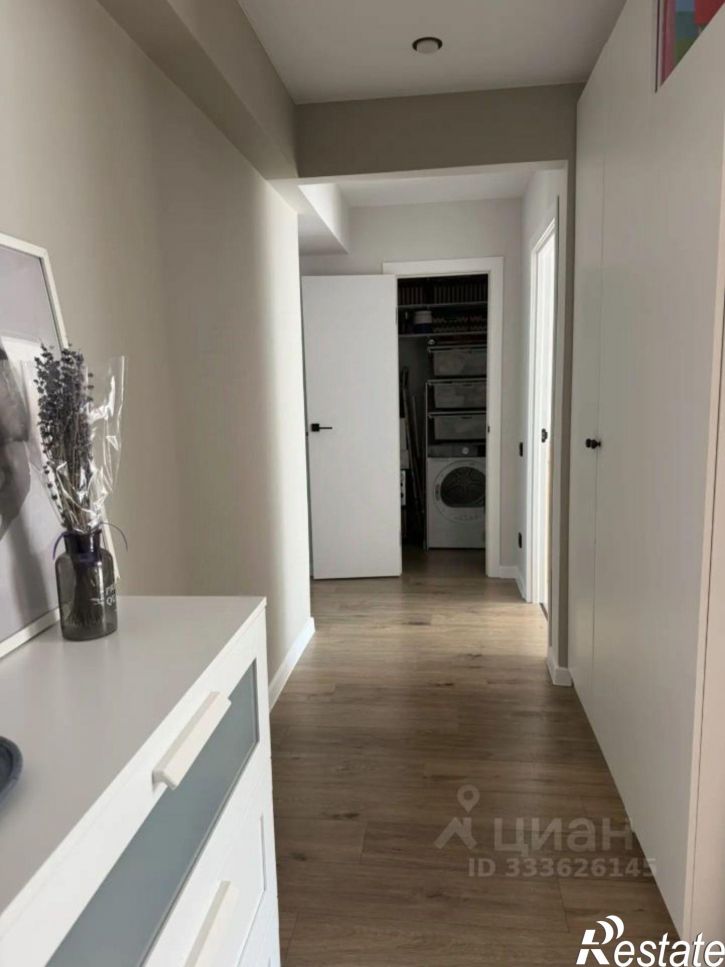 3-комн квартира Молодогвардейская улица, 221,  д. 221