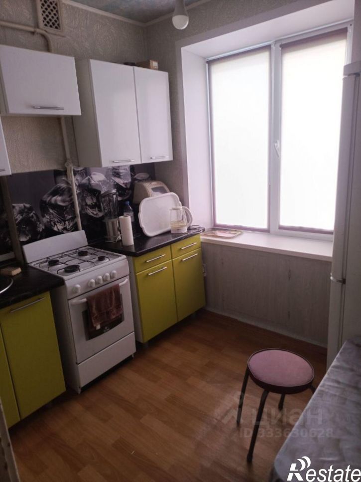 2-комн квартира улица Александра Матросова, 4,  д. 4