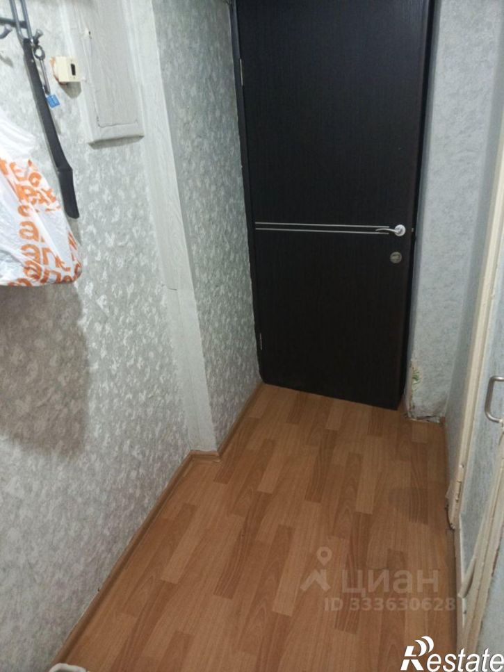 2-комн квартира улица Александра Матросова, 4,  д. 4