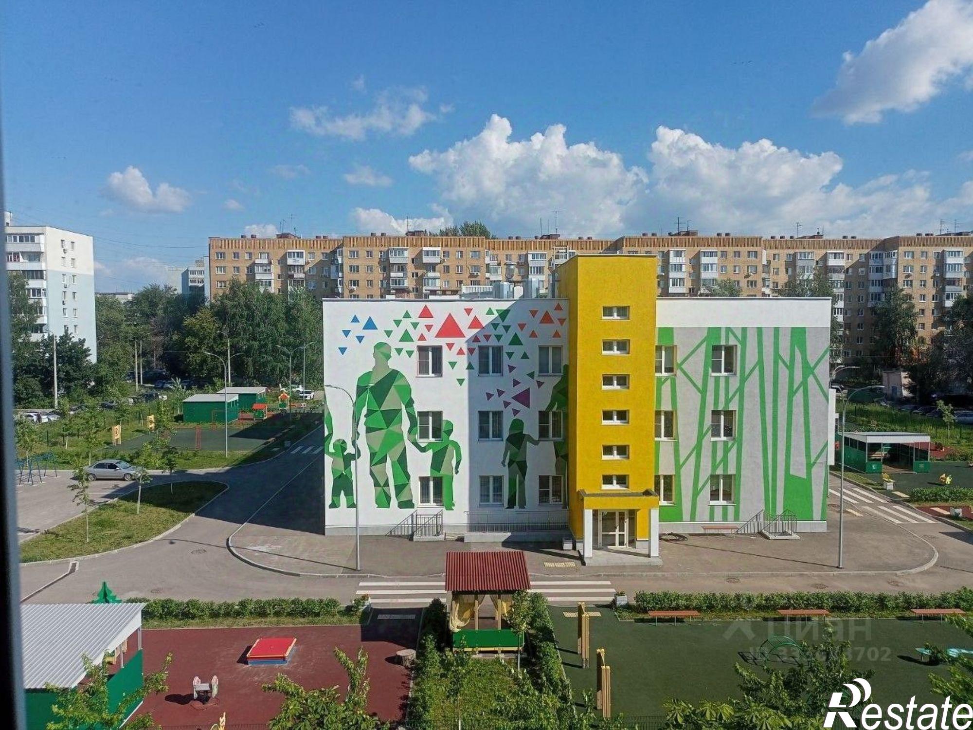 Сдать комнату за 12 000 рублей на проспект Кирова, 242