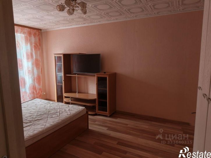 2-комн квартира улица Виталия Жалнина, 9,  д. 9