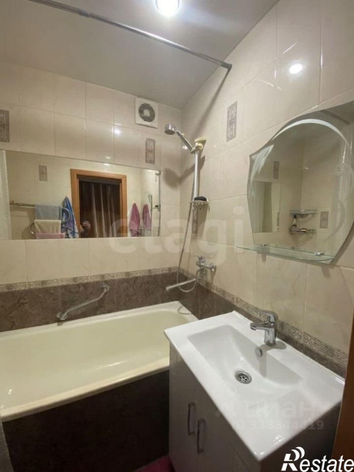 2-комн квартира улица Венцека, 19,  д. 19