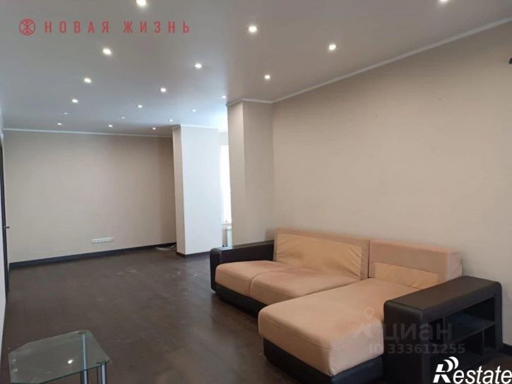 3-комн квартира Ново-Садовая улица, 106М,  д. 106М