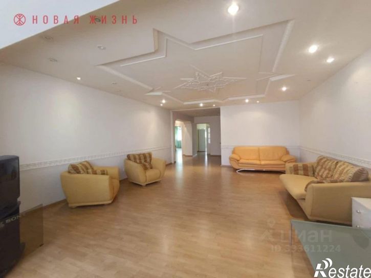 3-комн квартира Арцыбушевская улица, 40,  д. 40