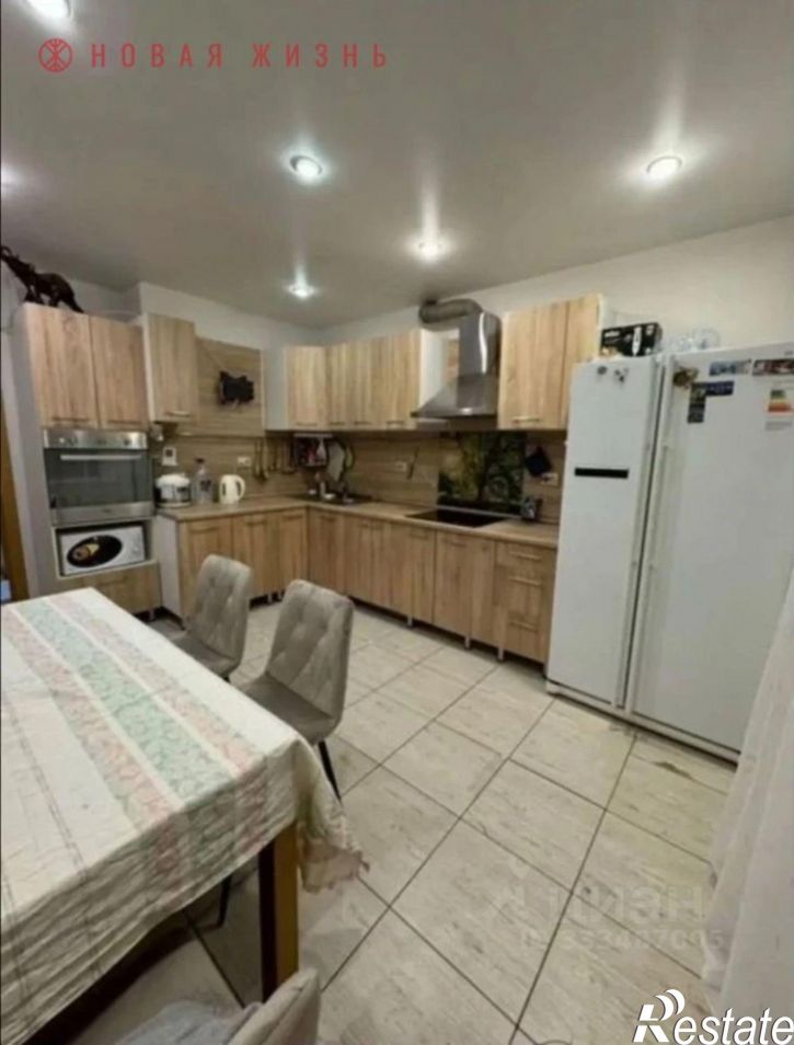 4-комн квартира проспект Кирова, 304,  д. 304