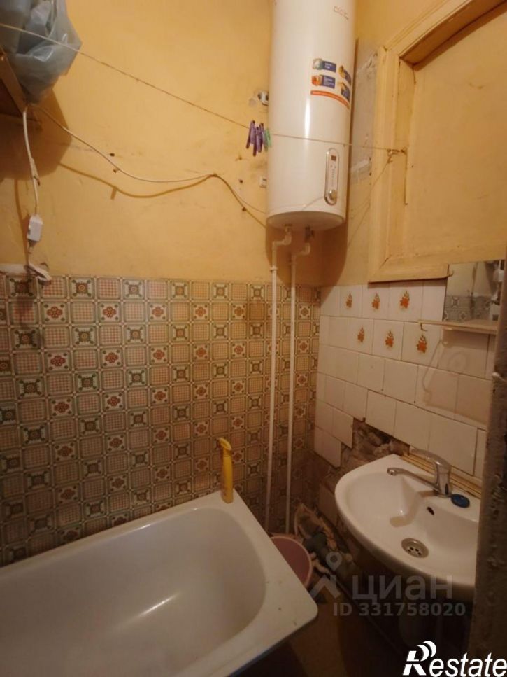 3-комн квартира 2-й кв-л, 41,  д. 41