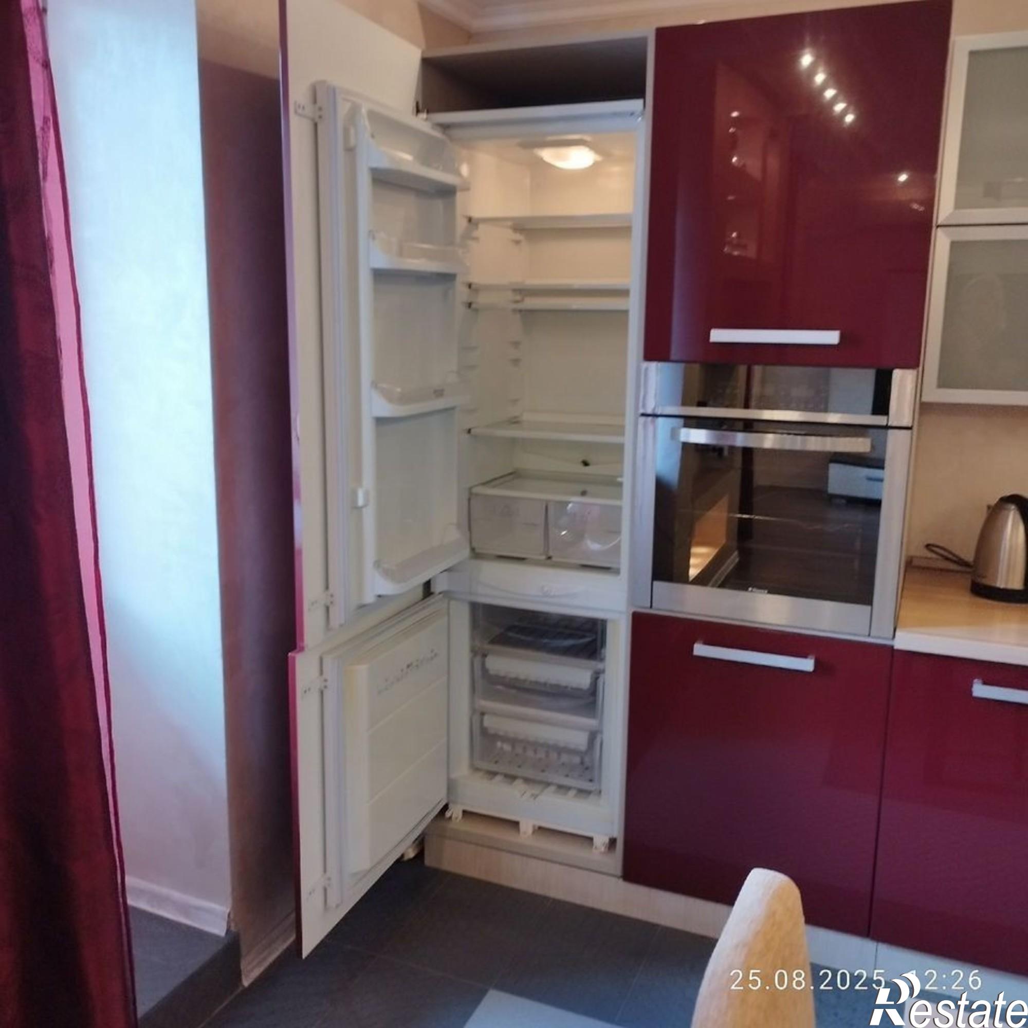 Сдать квартиру за 35 000 рублей на 6-я просека, 157