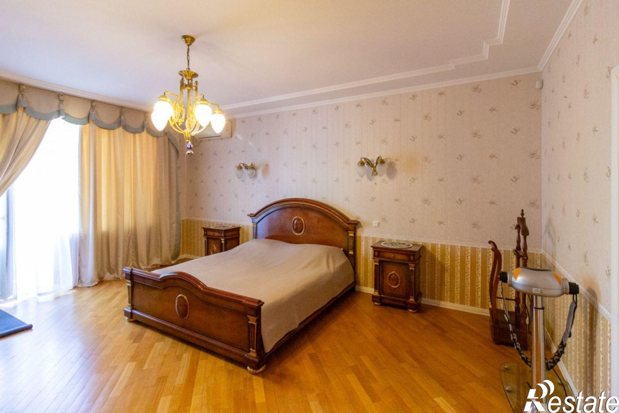 Купить квартиру за 23 500 000 рублей на Степана Разина улица, 101
