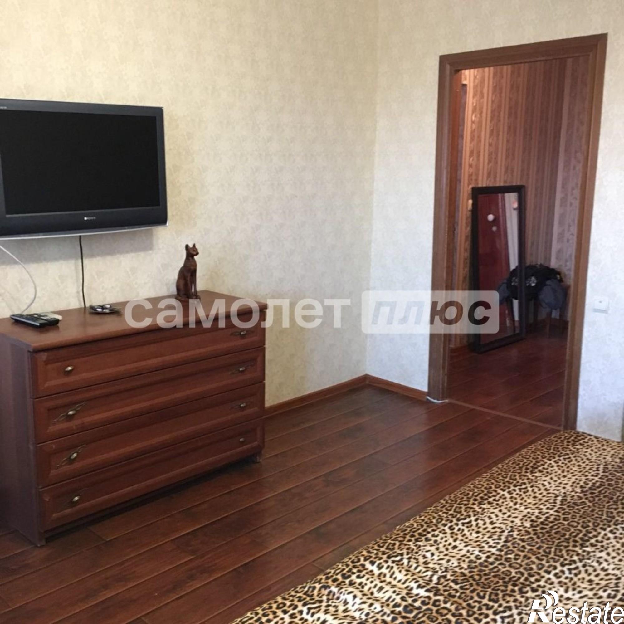 Сдать квартиру за 45 000 рублей на Осипенко улица, 32