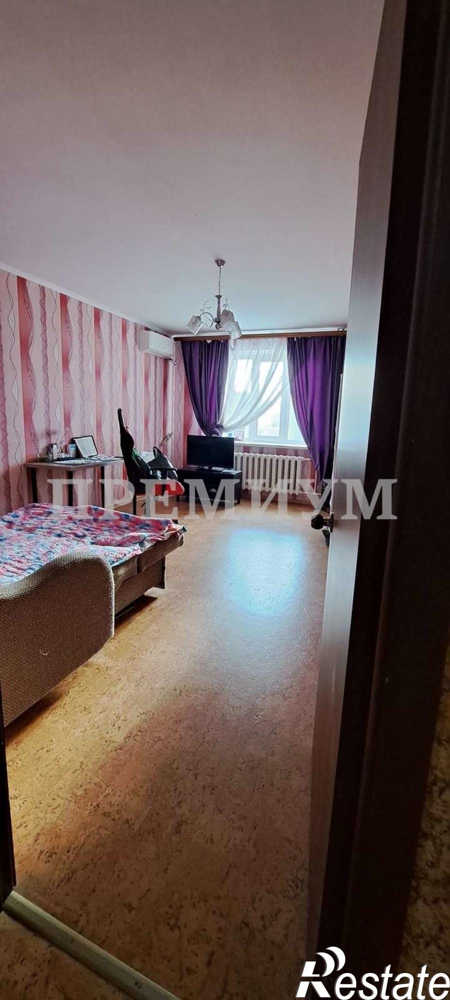 Купить квартиру за 12 400 000 рублей на Гастелло улица, 44