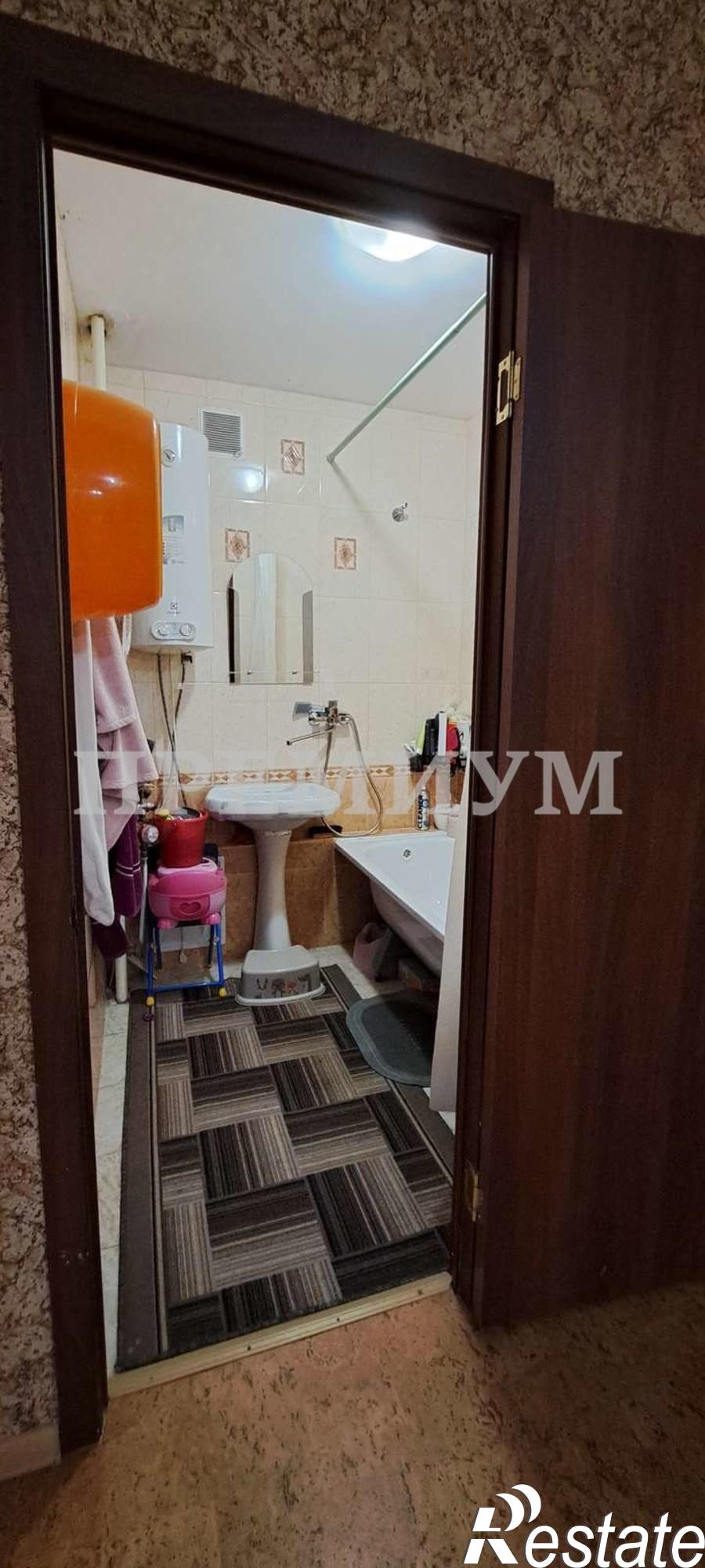 Купить квартиру за 12 400 000 рублей на Гастелло улица, 44