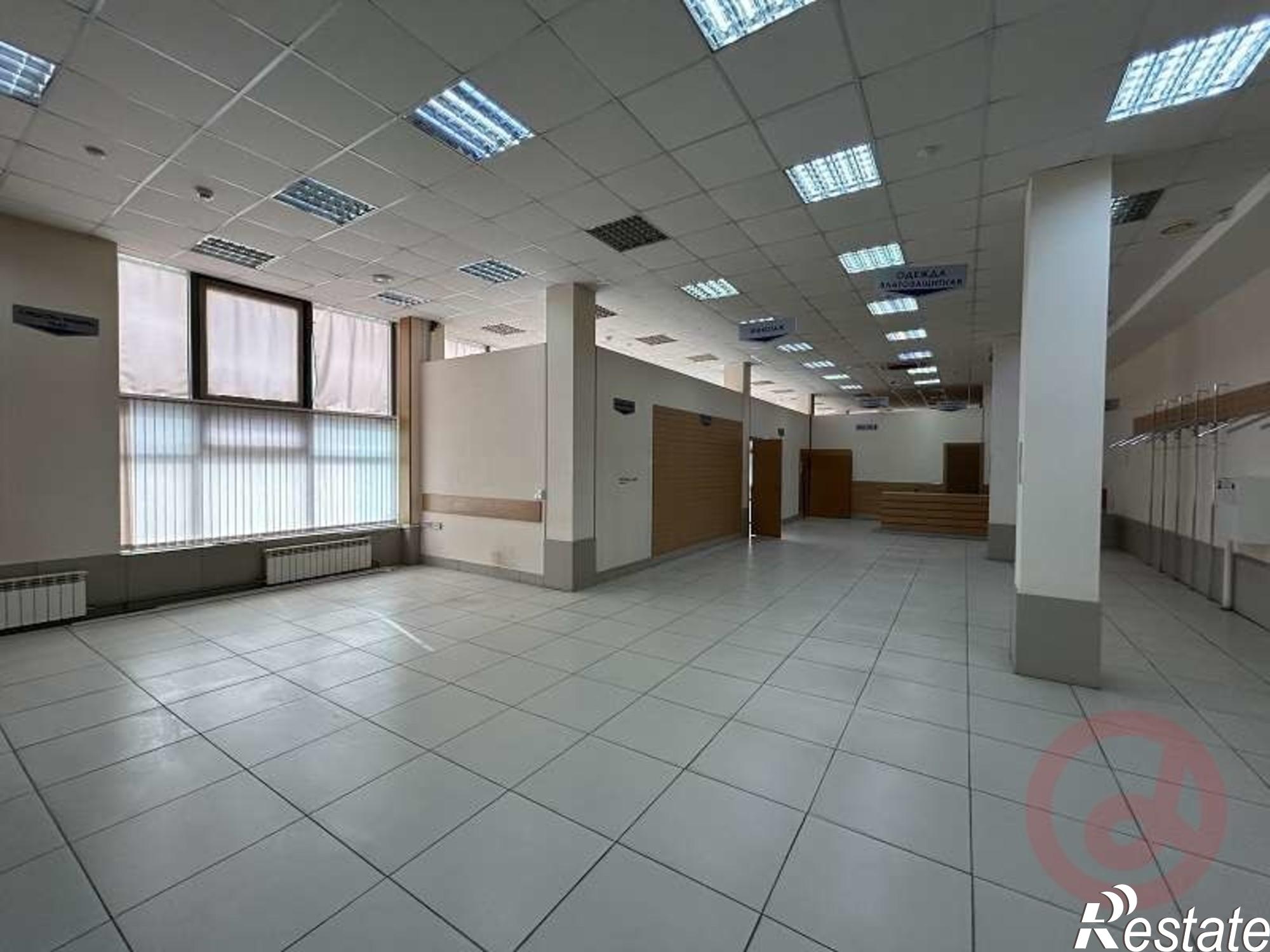 Сдать торговое помещение за 400 000 рублей на Стара-Загора улица, 130