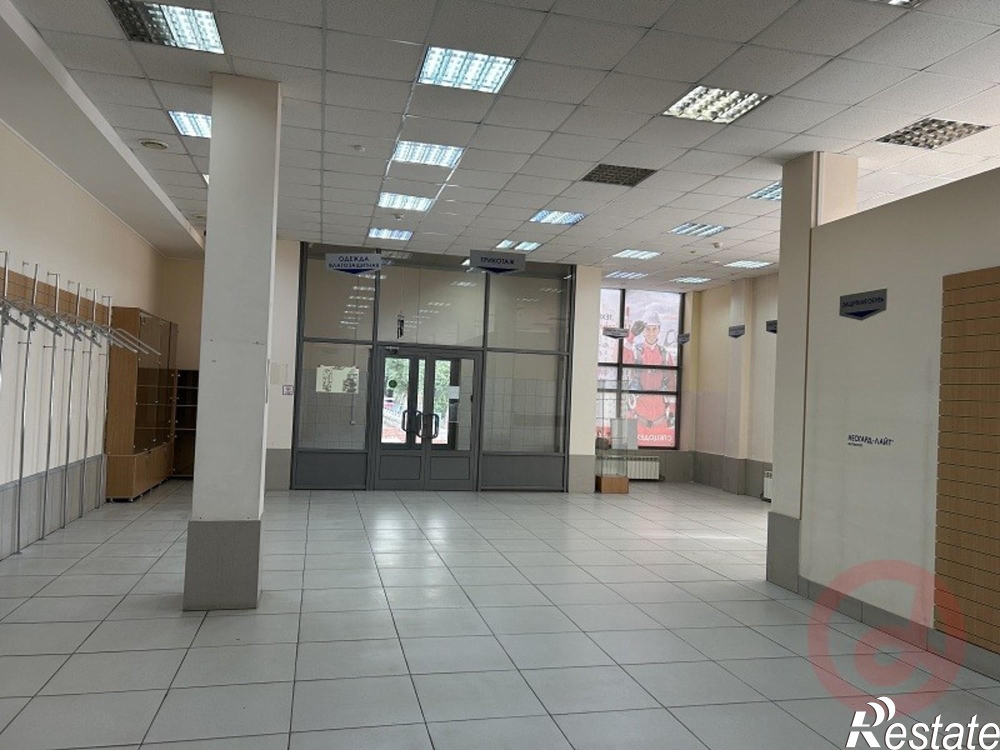 Сдать торговое помещение за 400 000 рублей на Стара-Загора улица, 130