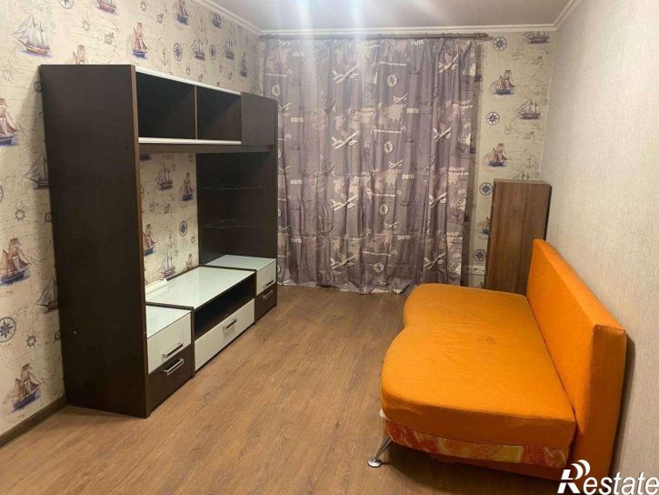 1-комн квартира Ивана Финютина бульвар, 76