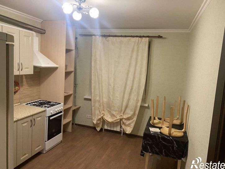 1-комн квартира Ивана Финютина бульвар, 76