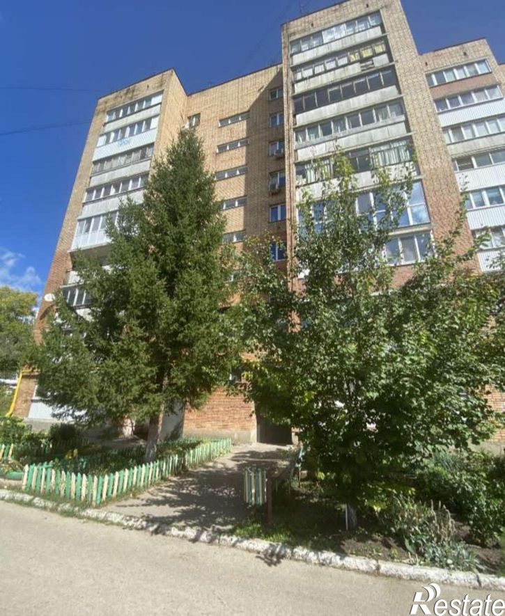 3-комн квартира Крайняя улица, 1
