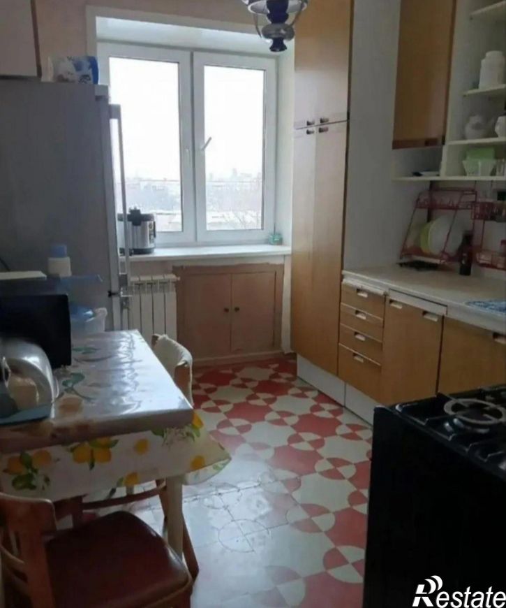 3-комн квартира Крайняя улица, 1