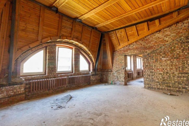 6-комн квартира Степана Разина улица, 101