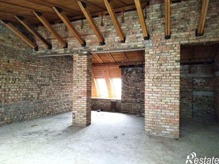 6-комн квартира Степана Разина улица, 101