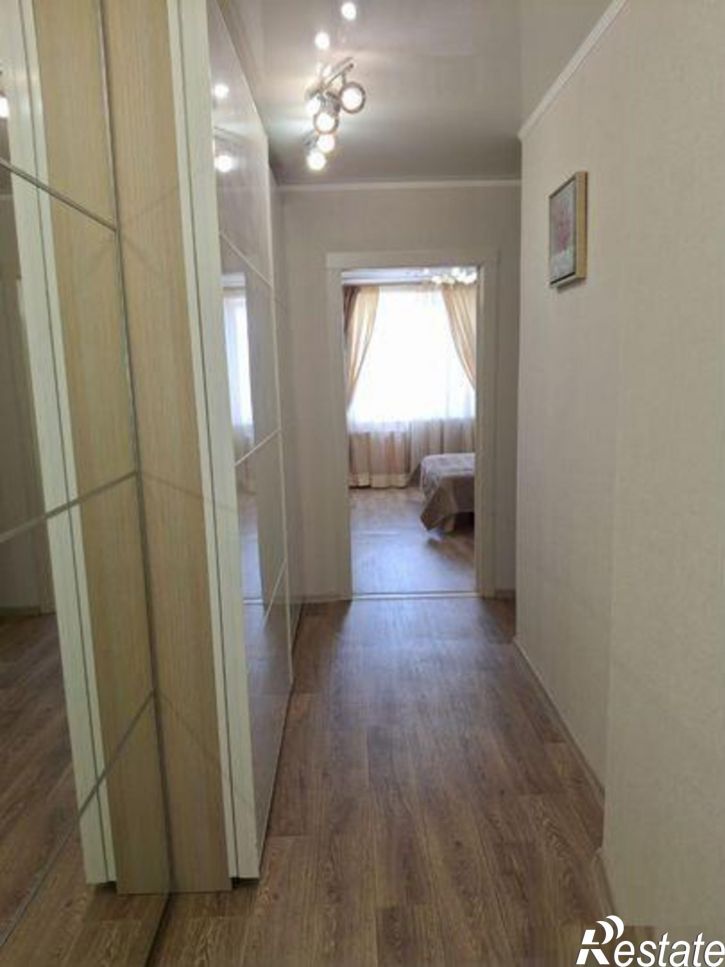2-комн квартира Карбышева улица, 61Б