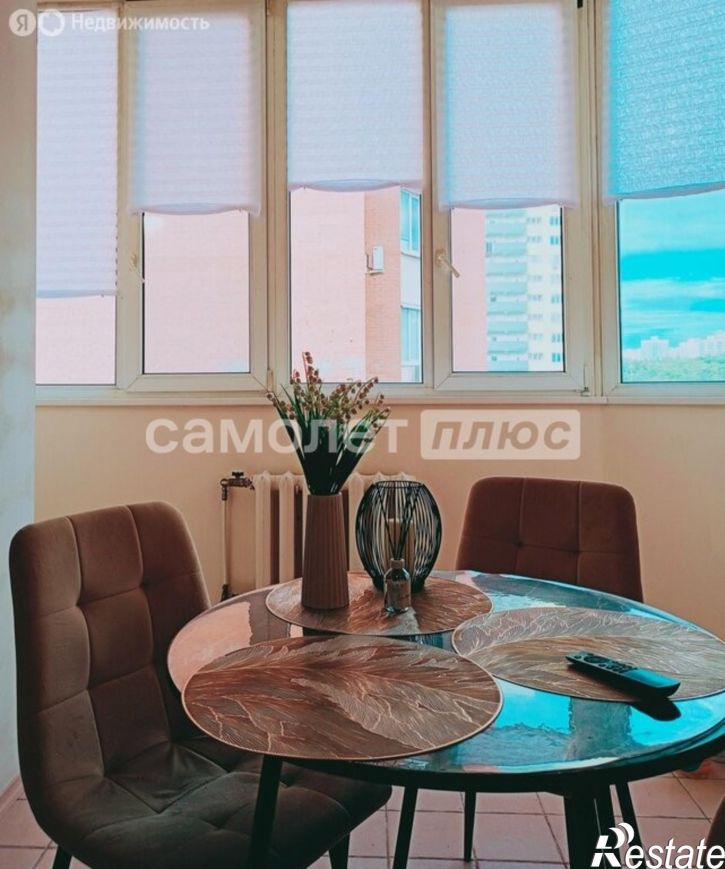 2-комн квартира Лейтенанта Шмидта улица, 24
