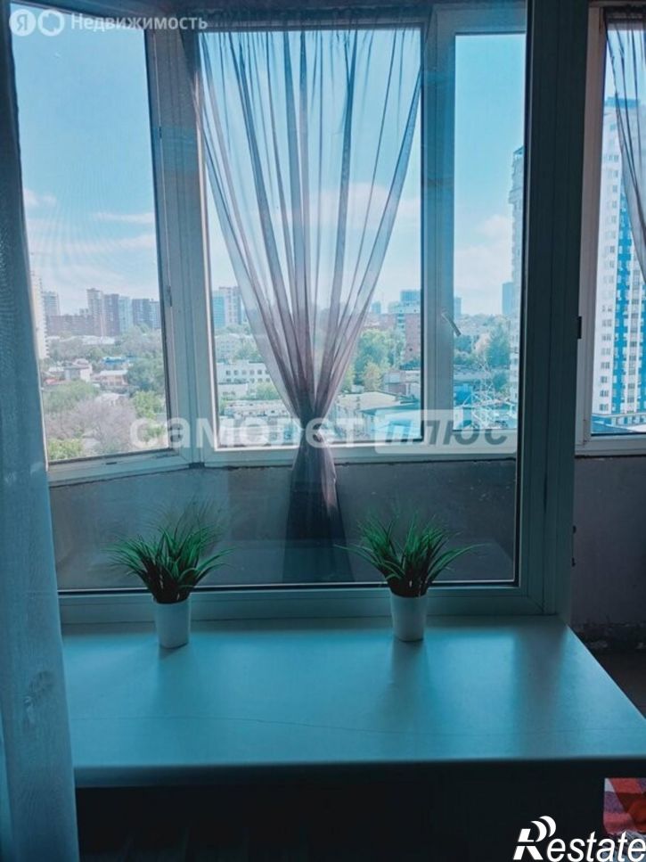 2-комн квартира Лейтенанта Шмидта улица, 24