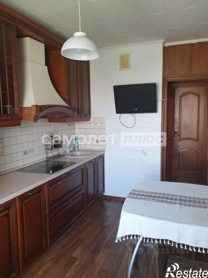 1-комн квартира Осипенко улица, 32