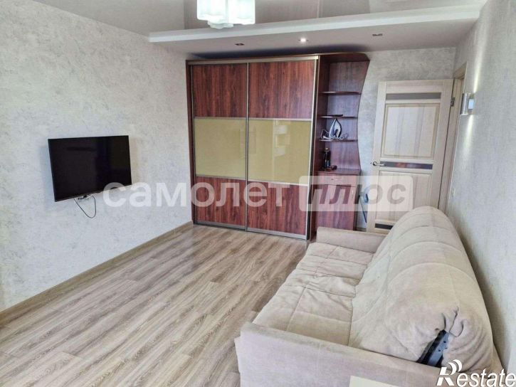 2-комн квартира Николая Панова улица, 50