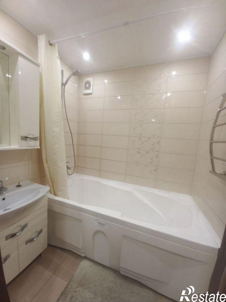 3-комн квартира Металлистов улица, 53