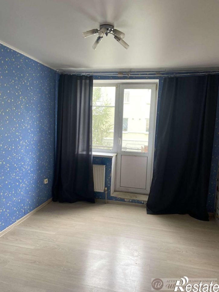 2-комн квартира Евгения Золотухина улица, 36