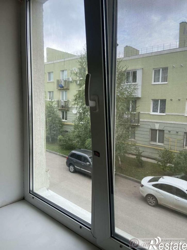 2-комн квартира Евгения Золотухина улица, 36
