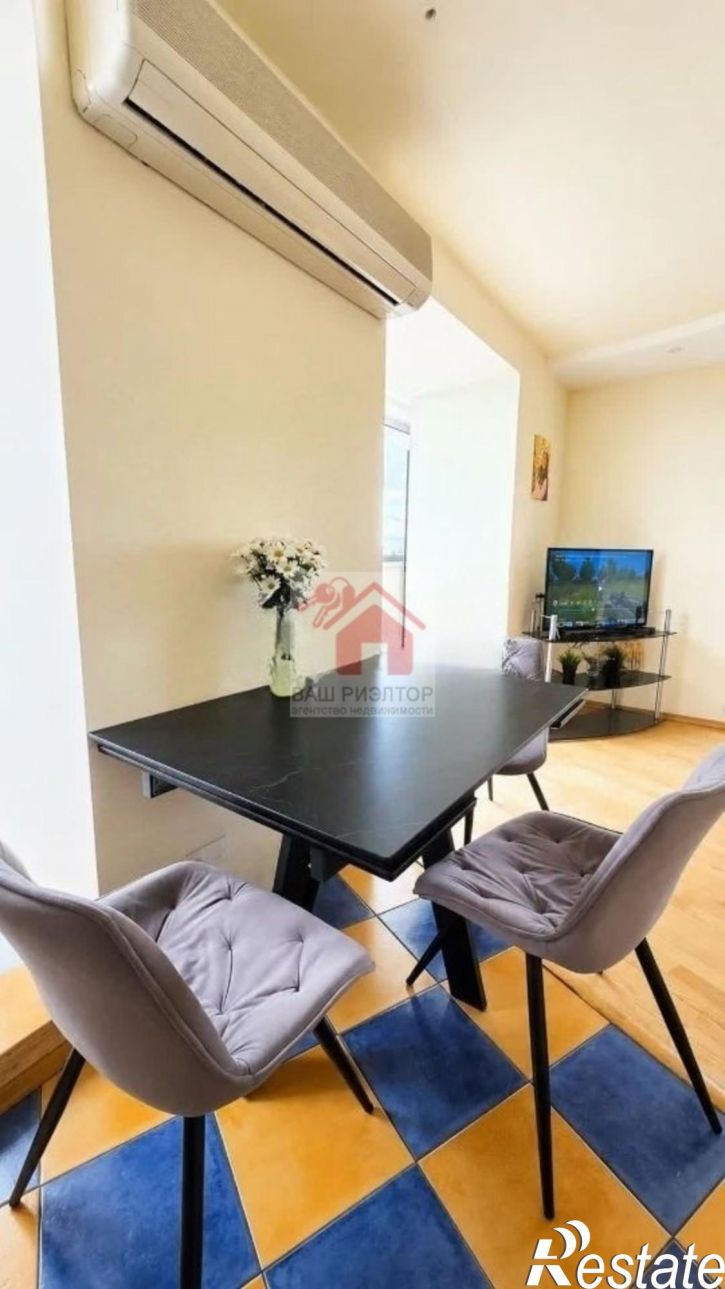 3-комн квартира Аэродромная улица, 72А