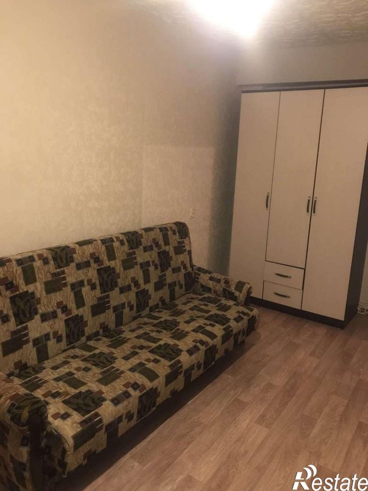 2-комн квартира Кирова проспект, 180