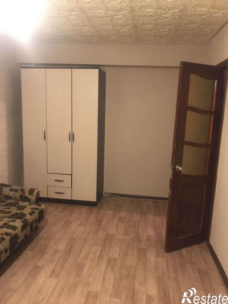 2-комн квартира Кирова проспект, 180
