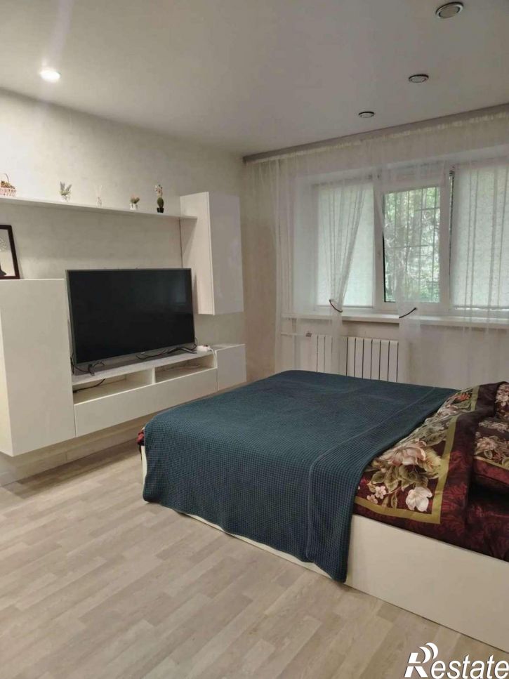 2-комн квартира Средне-Садовая улица, 48