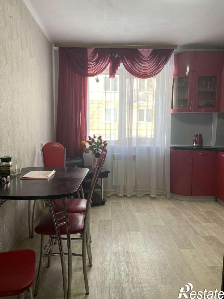 3-комн квартира микрорайон Крутые Ключи, 13