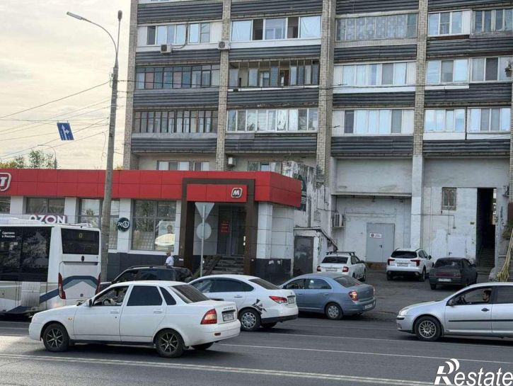 4-комн квартира Авроры улица, 68