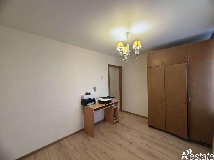 4-комн квартира Авроры улица, 68