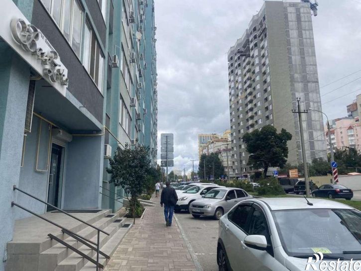 Торговое помещение Ленинская улица, 302