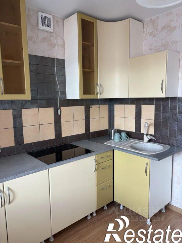 1-комн квартира 1-й кв-л, 52,  д. 52