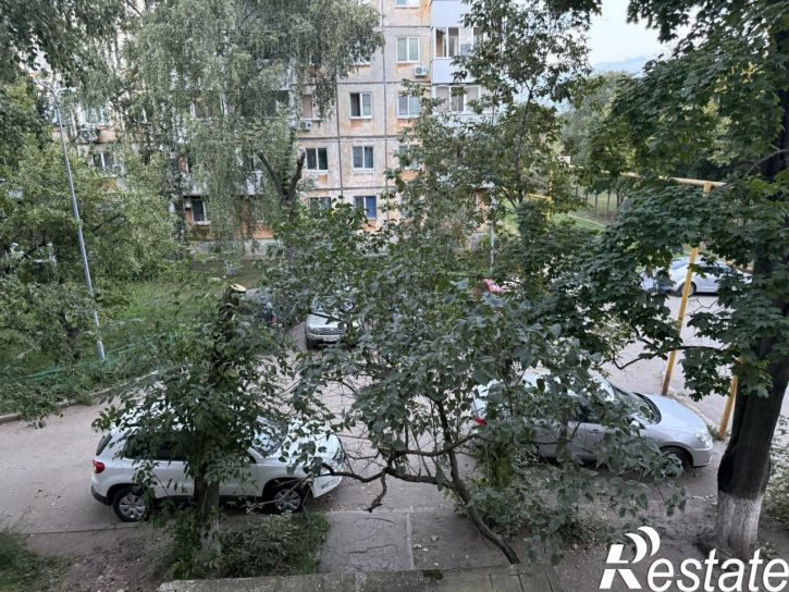 2-комн квартира улица Стара-Загора, 37,  д. 37