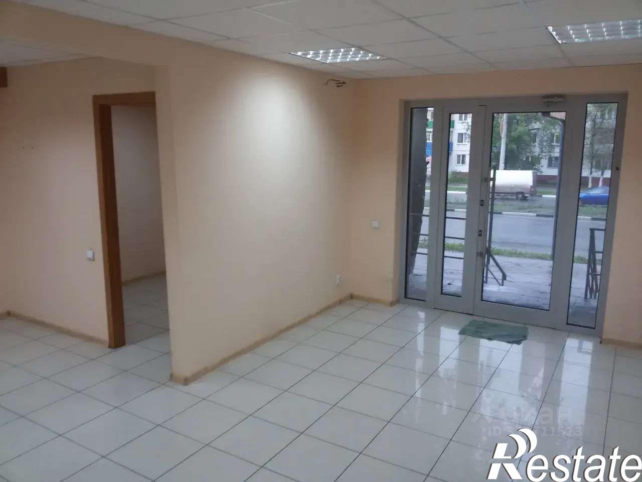 Сдать торговое помещение за 41 483 рублей на улица Гагарина, 90