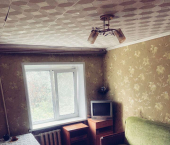комната 101 кв м Среднесадовая улица, 32