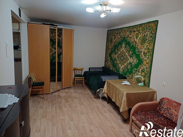 1-комн квартира проспект Кирова, 260,  д. 260
