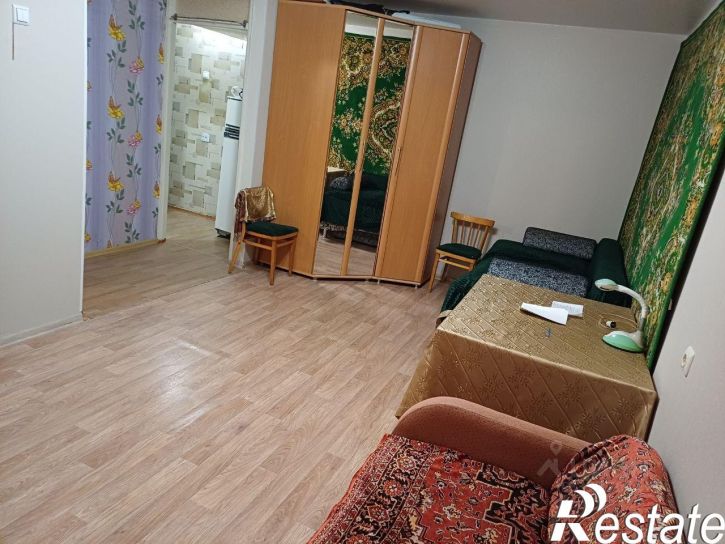 1-комн квартира проспект Кирова, 260,  д. 260